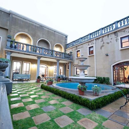 Hotel Il Castello à Clarens Extérieur photo