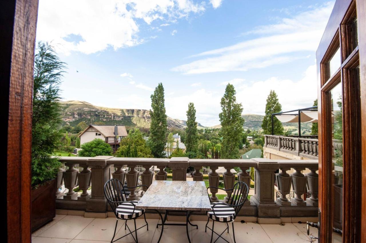 Hotel Il Castello à Clarens Extérieur photo