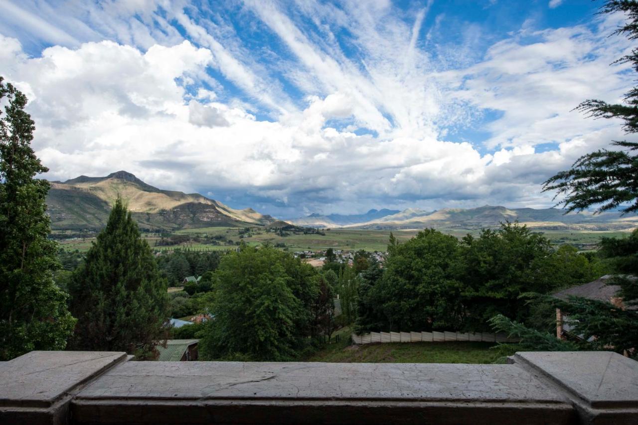 Hotel Il Castello à Clarens Extérieur photo